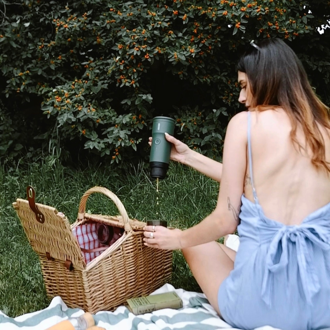 Portable Espresso Maker - Camping Green